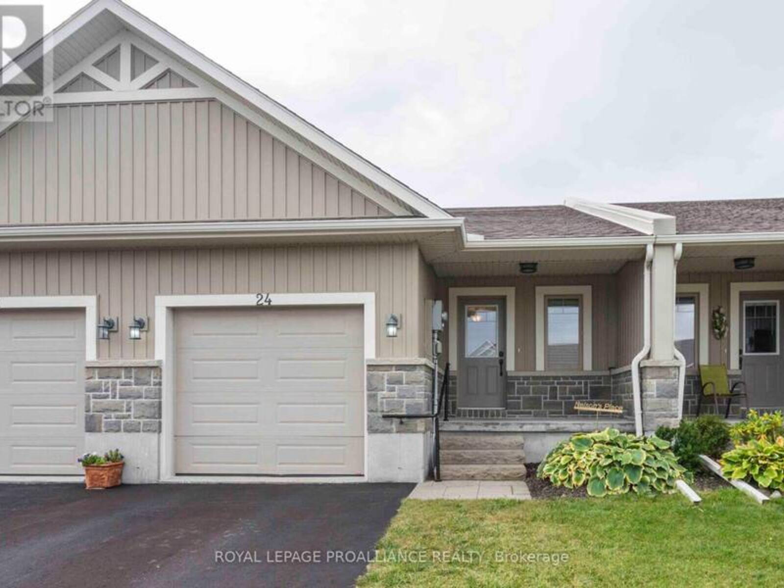 24 CHINOOK STREET, Belleville, Ontario K8P 0C4