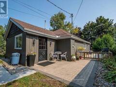 15 HAGUE BOULEVARD Smith-Ennismore-Lakefield Ontario, K0L 2H0