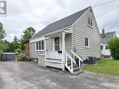 383 CAMPBELL STREET Cobourg Ontario, K9A 4C1