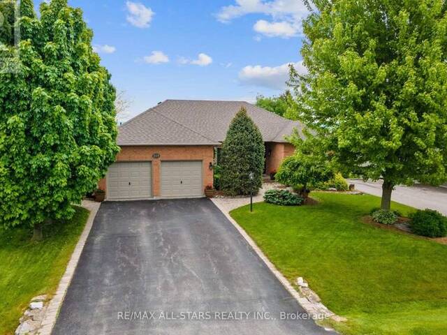 215 SOUTHCREST DRIVE Kawartha Lakes Ontario, L0C 1G0