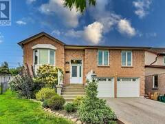 623 DUNROBIN COURT Oshawa Ontario, L1J 7P2