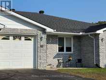 8 - 67 FAIRWAY BOULEVARD S | Bancroft Ontario | Slide Image Three