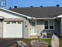 8 - 67 FAIRWAY BOULEVARD S | Bancroft Ontario | Slide Image Four