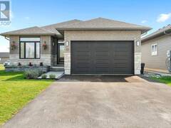 12 MATHEOS CRESCENT Quinte West Ontario, K8V 0L2