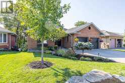 7 HILLVIEW DRIVE | Kawartha Lakes Ontario | Slide Image One