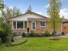 262 RIVERVIEW HEIGHTS Peterborough Ontario, K9J 1B2