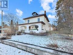 44 MCGOWAN STREET Tweed Ontario, K0K 3J0