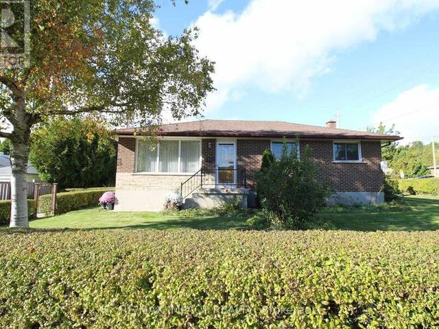 352 GRANDVIEW STREET S Oshawa Ontario, L1H 7C7