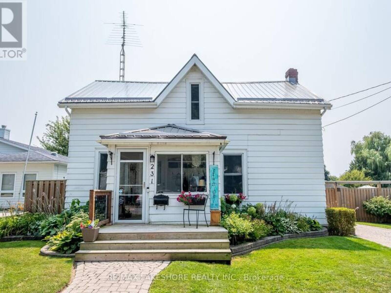 231 PERRY STREET, Cobourg, Ontario K9A 1P2