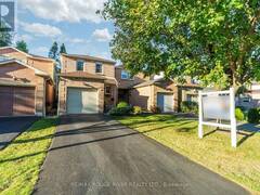 14 SCHILLING COURT Whitby Ontario, L1N 8X7