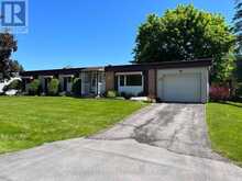 29 CIRCLE DRIVE | Kawartha Lakes Ontario | Slide Image One