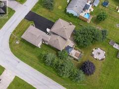 4 SPARROW COURT Kawartha Lakes Ontario, K0M 2C0