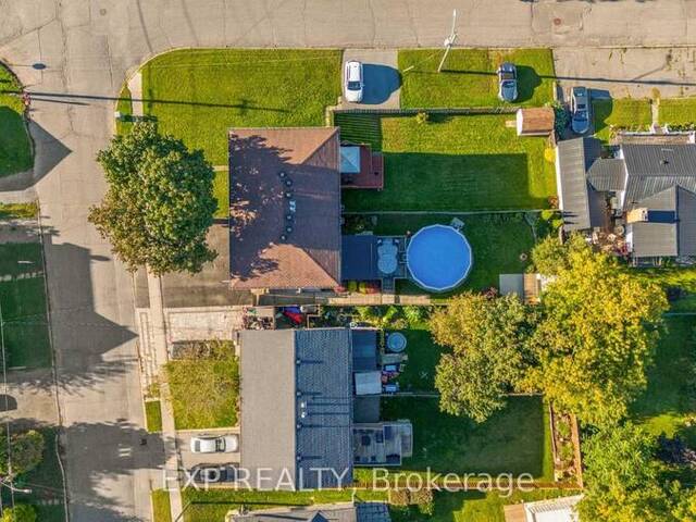 617 FRONT STREET Quinte West Ontario, K8V 4R6