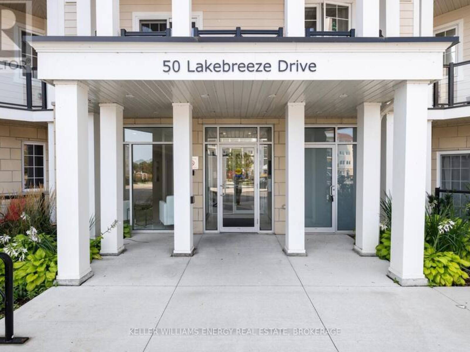 314 - 50 LAKEBREEZE DRIVE, Clarington, Ontario L1B 0V9