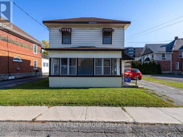 9 OCTAVIA STREET Belleville Ontario, K8P 3P1