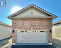 43 ATHABASKA DRIVE | Belleville Ontario | Slide Image Seventeen