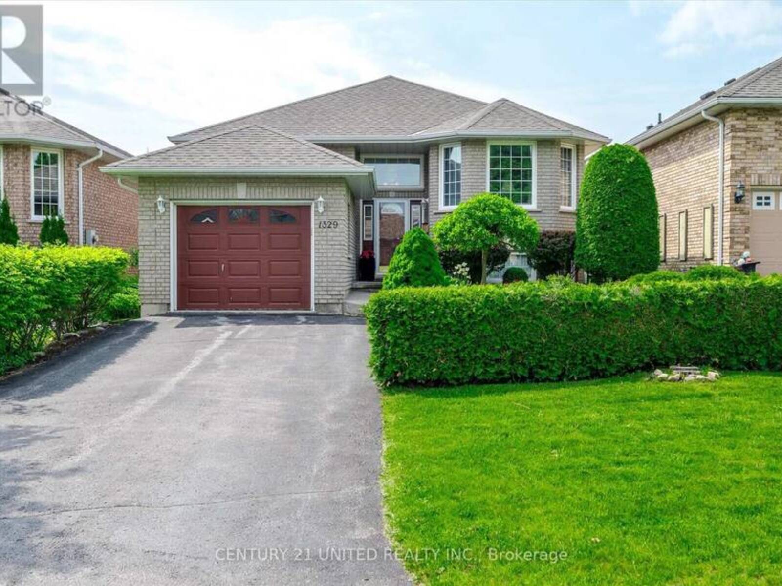 1329 WHITE CRESCENT, Peterborough, Ontario K9K 2L6