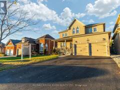 908 BLACK CHERRY DRIVE Oshawa Ontario, L1K 0P6