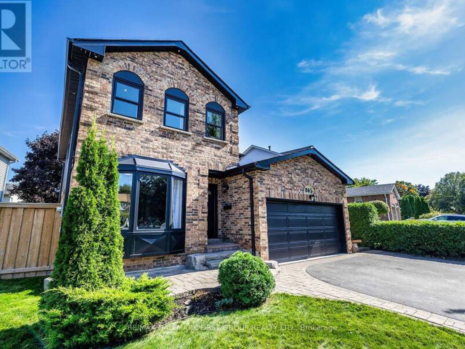 865 WHITE ASH DRIVE, Whitby, Ontario L1N 7L8