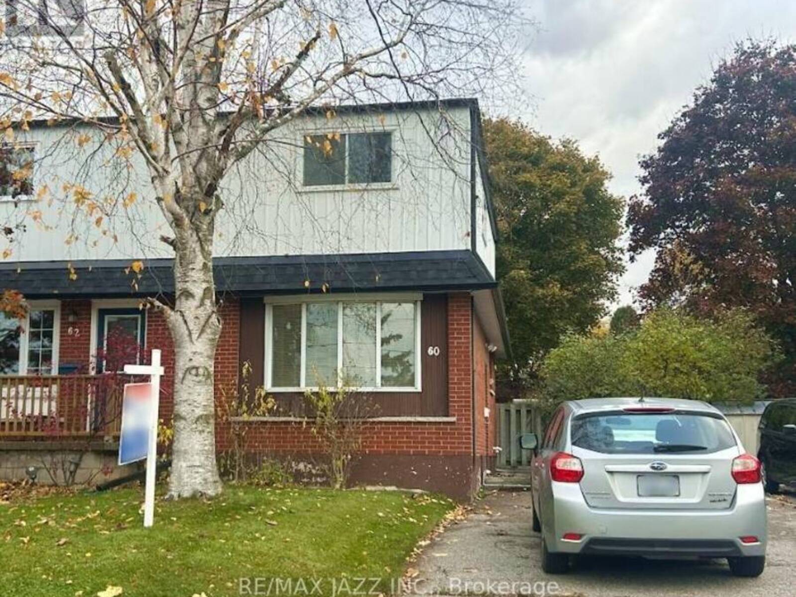 60 FAREWELL STREET, Oshawa, Ontario L1H 6L6