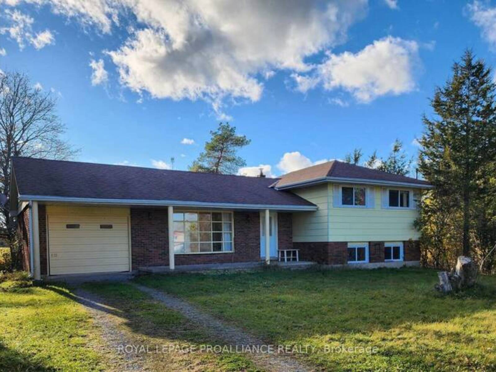 545 COUNTY RD 19, Prince Edward, Ontario K0K 1A0