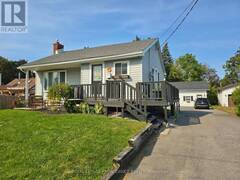 24 RUSSELL STREET Belleville Ontario, K8N 2N9