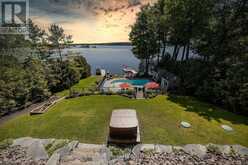 3071 BEACHWOOD DRIVE | Smith-Ennismore-Lakefield Ontario | Slide Image Forty