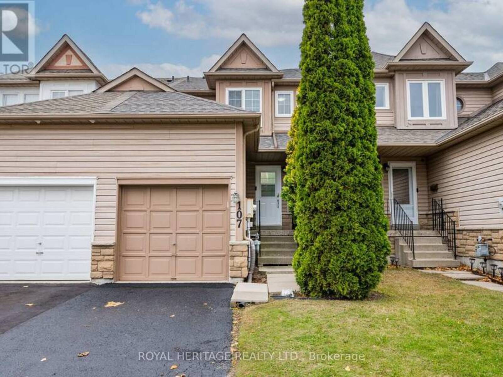 107 SHADY LANE CRESCENT, Clarington, Ontario L1C 5B1