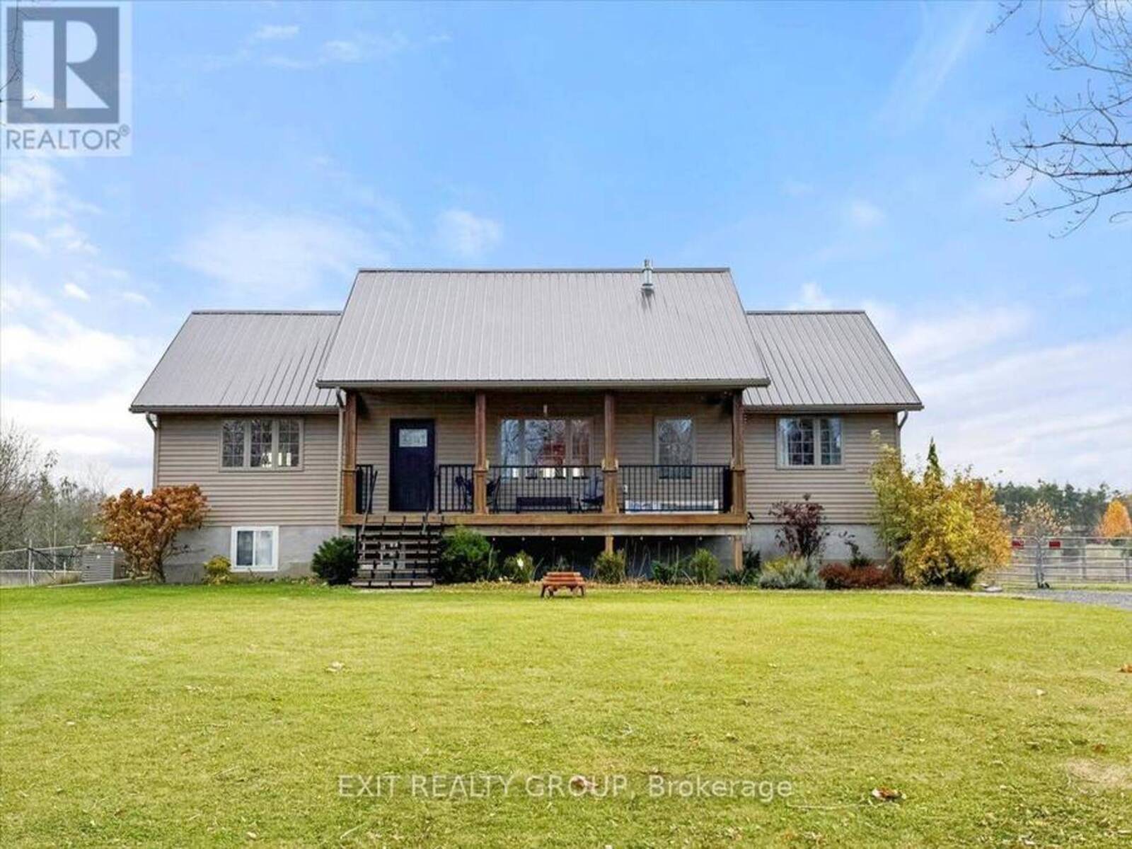 96 HUYCK'S BAY ROAD, Prince Edward, Ontario K0K 3L0