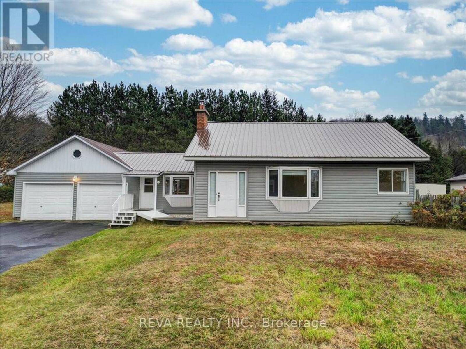 29690 HIGHWAY 62 N, Bancroft, Ontario K0L 1C0