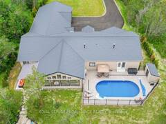 86 SUNRISE DRIVE Prince Edward Ontario, K8N 4Z7