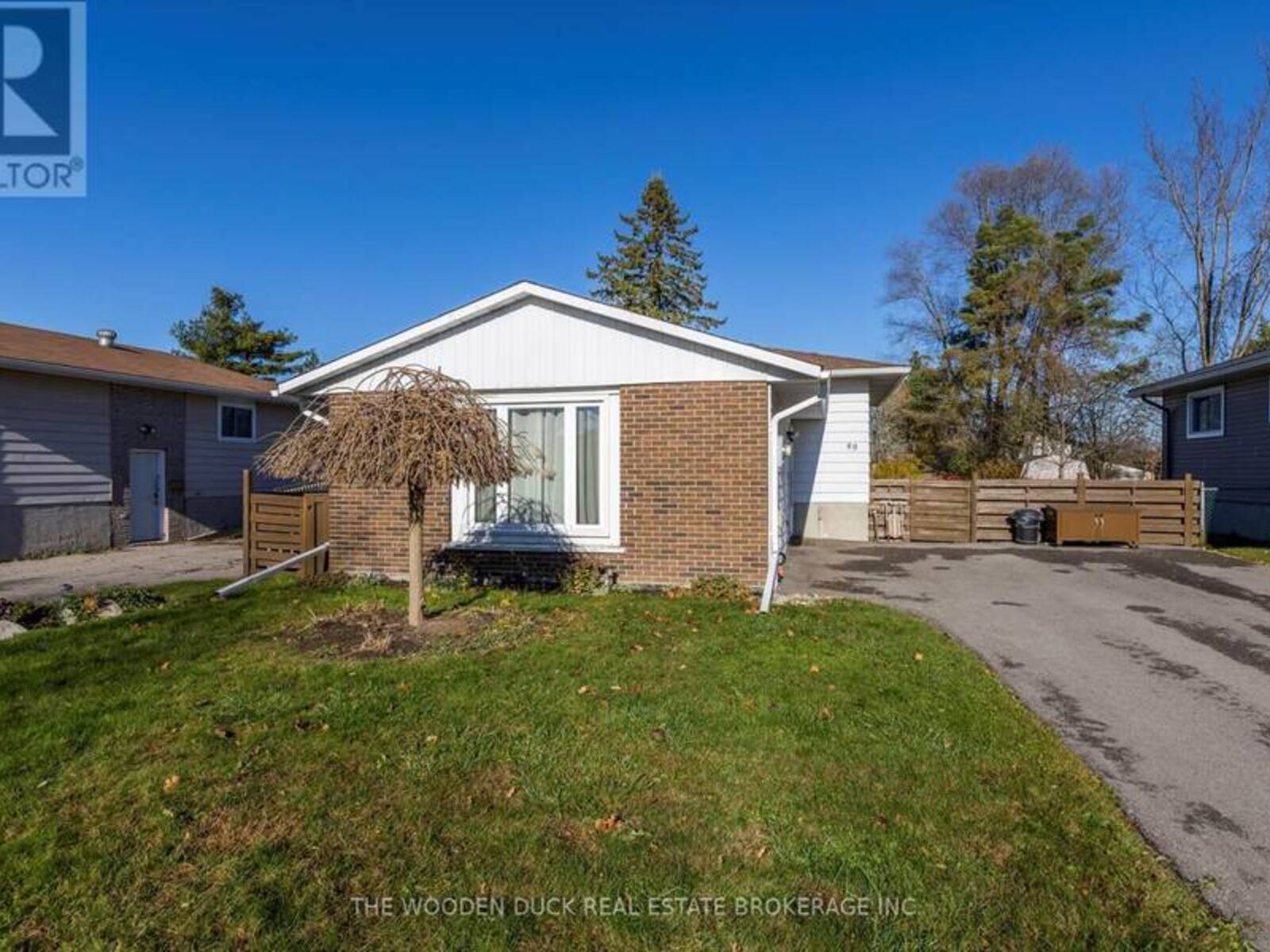 60 COYLE CRESCENT, Lakefield, Ontario K0L 2H0