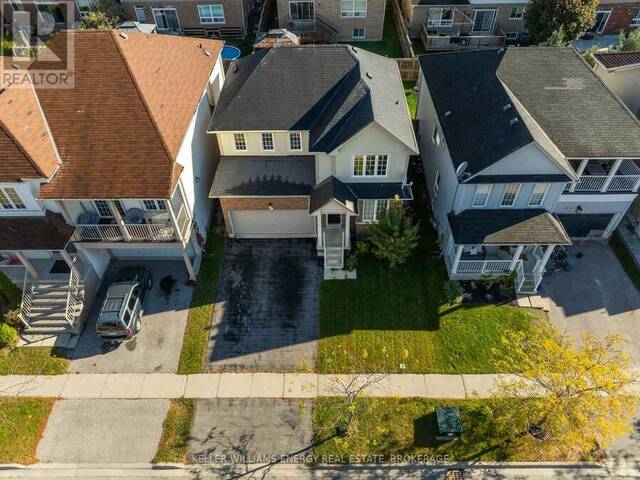 571 SHAFTSBURY STREET Oshawa Ontario, L1K 2V8