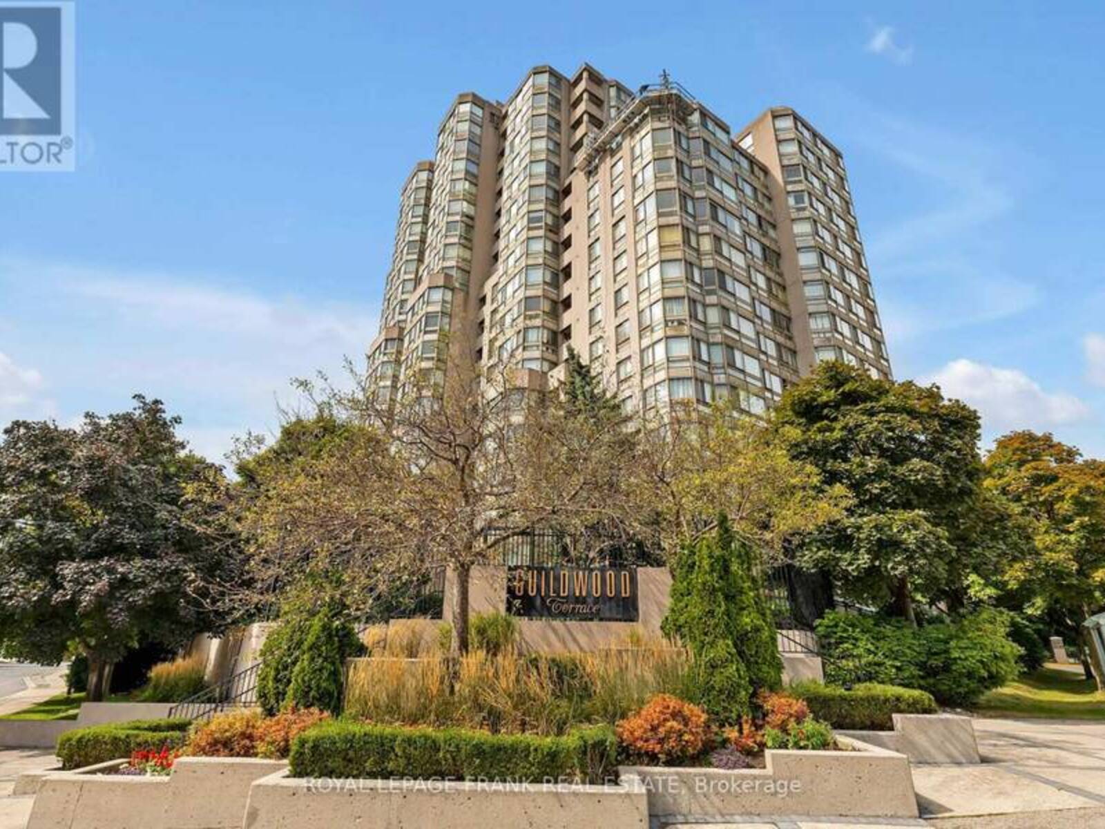 405 - 3233 EGLINTON AVENUE E, Toronto, Ontario M1J 3N6