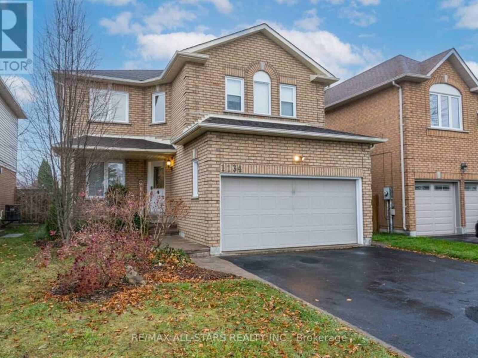 1134 BEAVER VALLEY CRESCENT, Oshawa, Ontario L1J 8N3