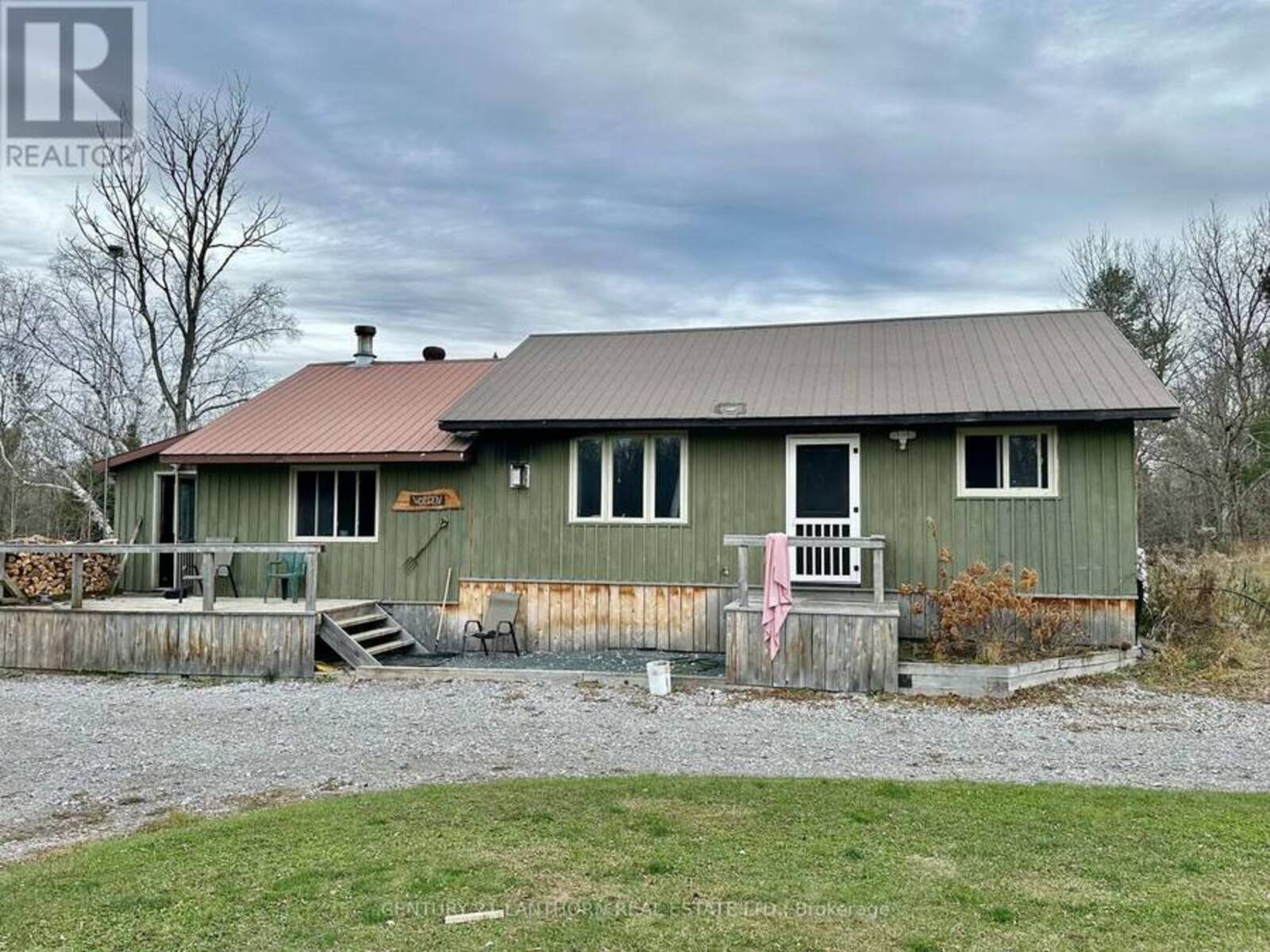 589 WOLF LAKE ROAD, Madoc, Ontario K0K 1Y0