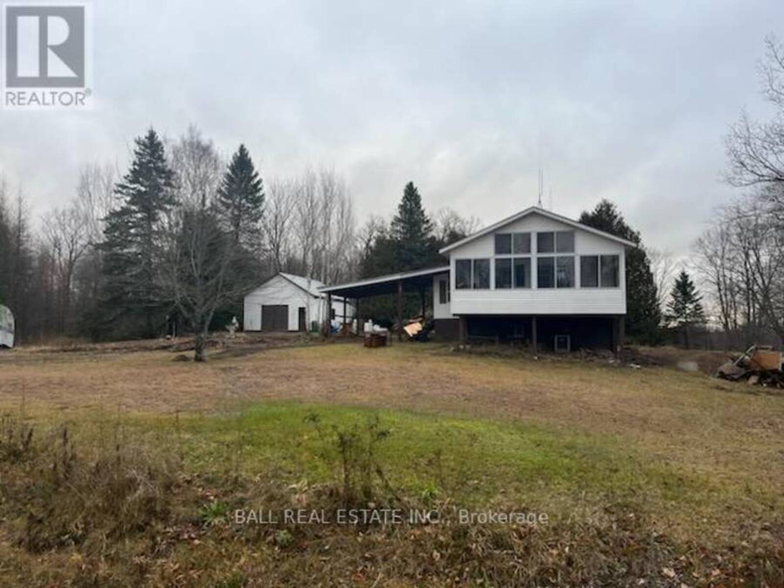 2090 CLYDESDALE ROAD, Apsley, Ontario K0L 1A0