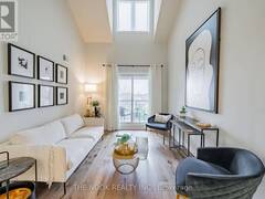 3 - 16 PETRA WAY Whitby Ontario, L1R 0A5