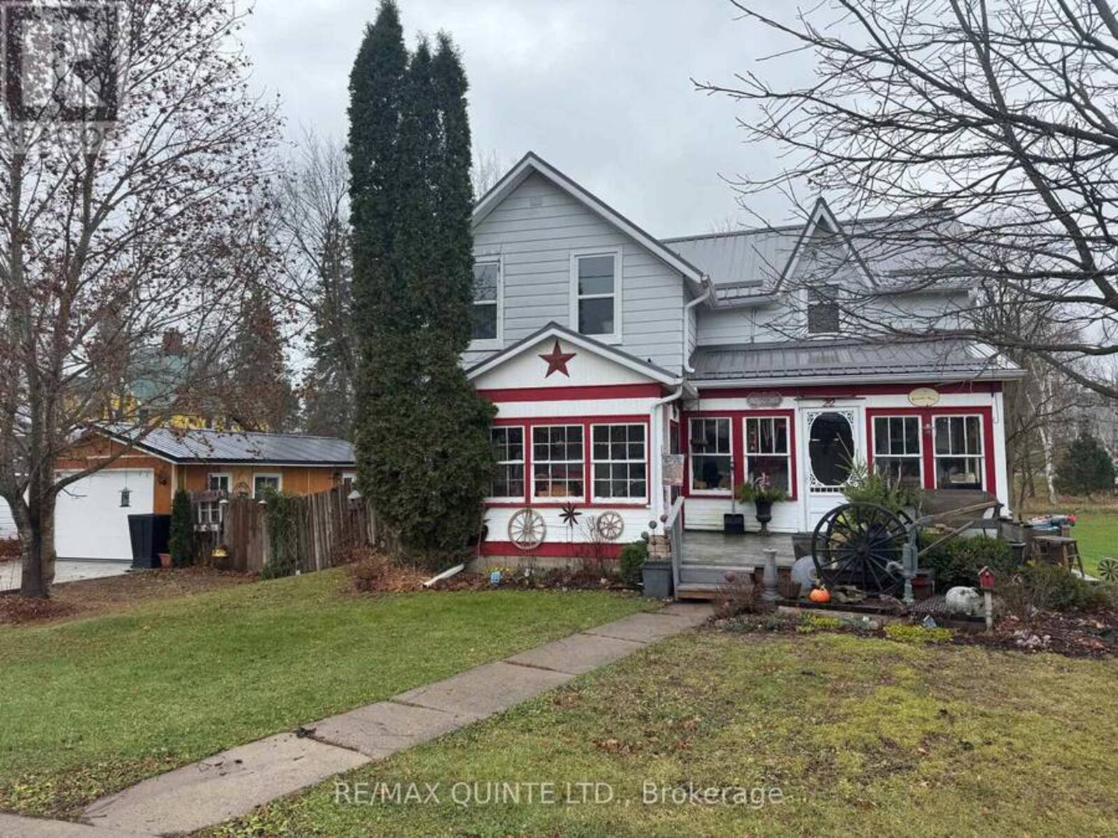 22 WELLINGTON STREET, Madoc, Ontario K0K 2K0