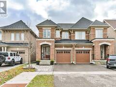 165 HYPERION COURT Oshawa Ontario, L1L 0K1