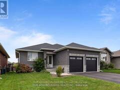 52 MCINTOSH CRESCENT Quinte West Ontario, K0K 1B0