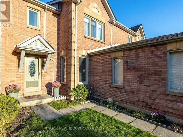 35 WOODSTONE PLACE Whitby Ontario, L1R 1S8