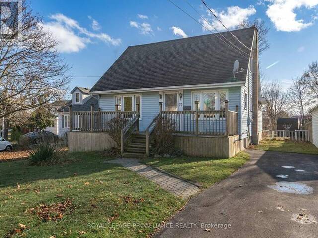 33 LEWIS STREET Belleville Ontario, K8P 1R1