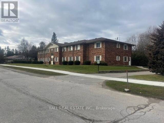 202 - 15 CLIFTON STREET Fenelon Falls Ontario, K0M 1N0