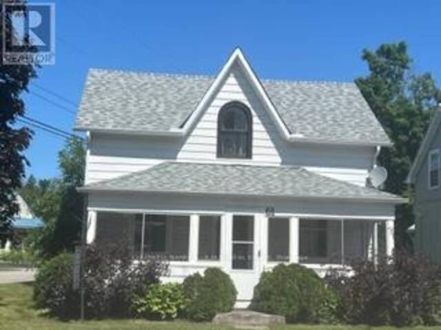 61 FRONT STREET W Bobcaygeon Ontario, K0M 1A0