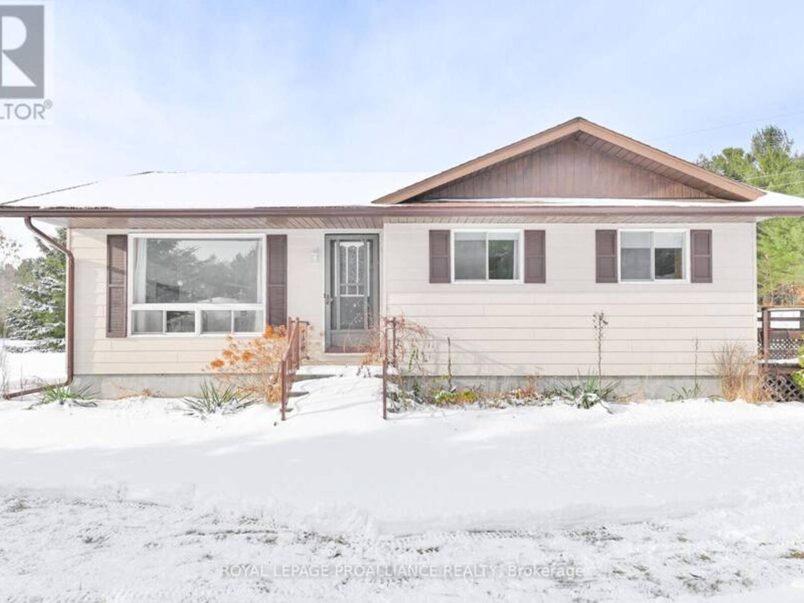 44 HASLER STREET, Tweed, Ontario K0H 1P0