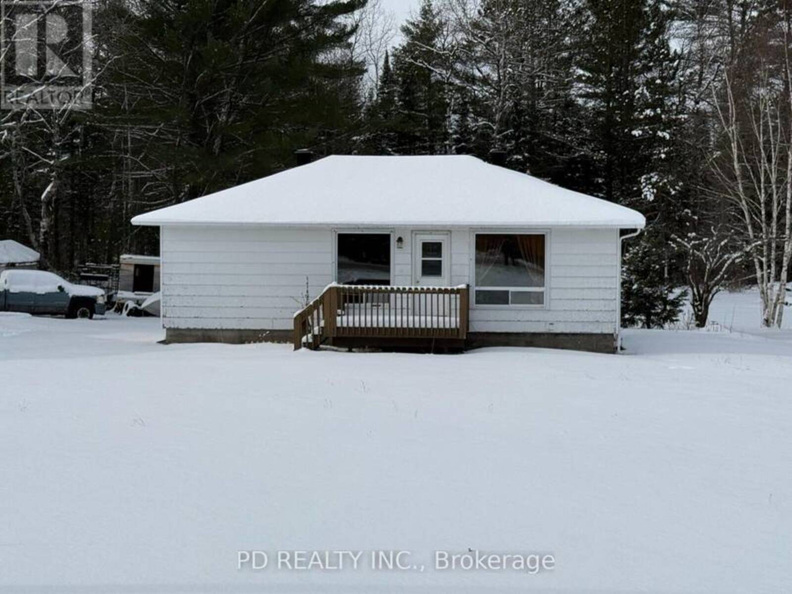 32299 HIGHWAY 17 E, Deep River, Ontario K0J 1P0