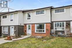 7 GROVES LANE | Ajax Ontario | Slide Image Two