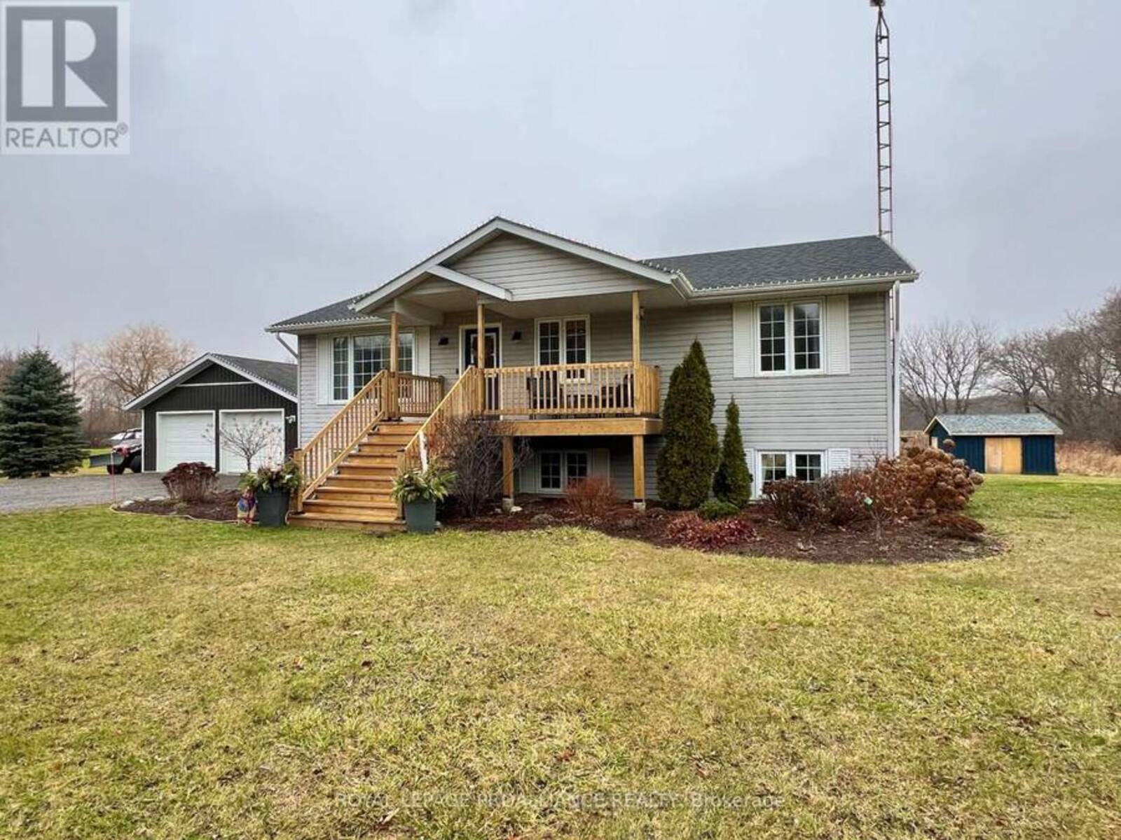 1290 VICTORIA ROAD, Prince Edward, Ontario K0K 1A0