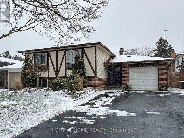 11 FLEMINGTON COURT Whitby Ontario, L1N 5X1